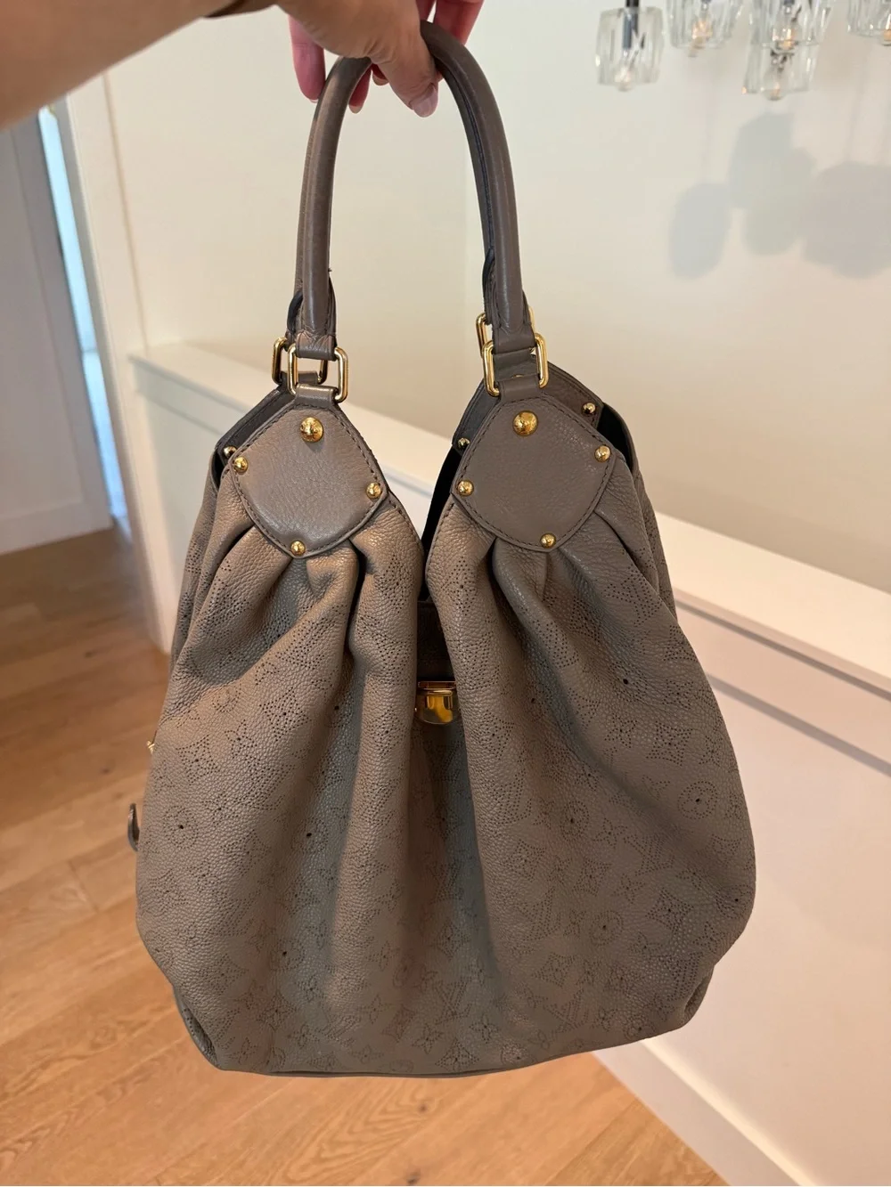 Louis Vuitton XL Mahina Gray/Gris Leather handbag 2008 Marc Jacob’s collection